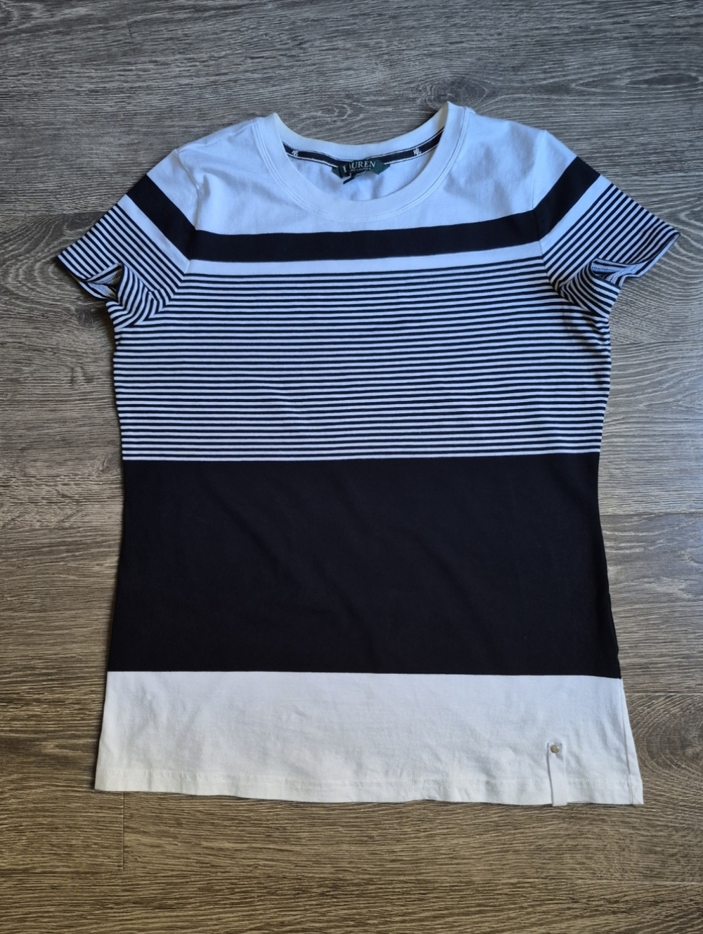 Lauren Ralph Lauren White Cream Black Stripe Strerch Short Sleeve Tee. Medium M